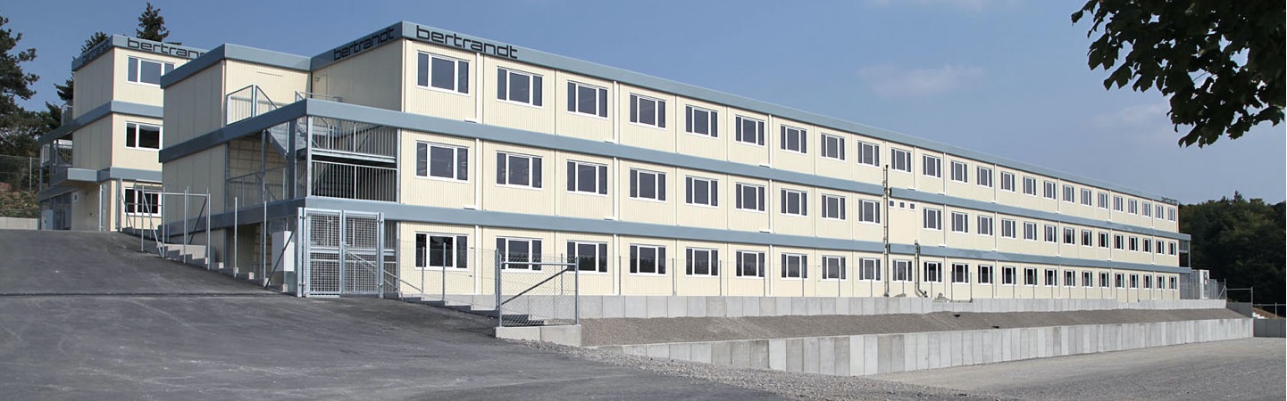 Unimo bunky ECONOMY Viacpodlažný komplex zložený z unimo buniek kategórie ECONOMY
